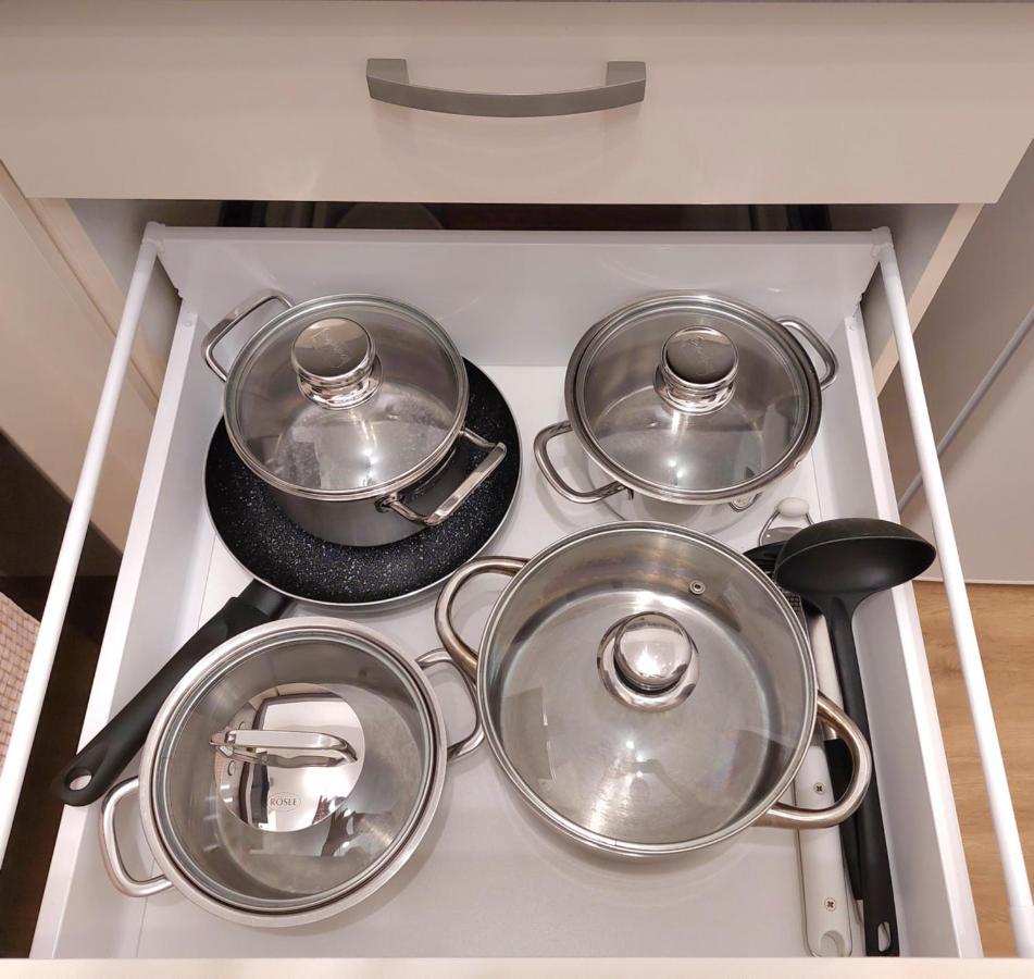 Moderne Wohnung Mit Vollausstattung In Ruhiger Lage, W-Lan Grossrohrsdorf Dış mekan fotoğraf