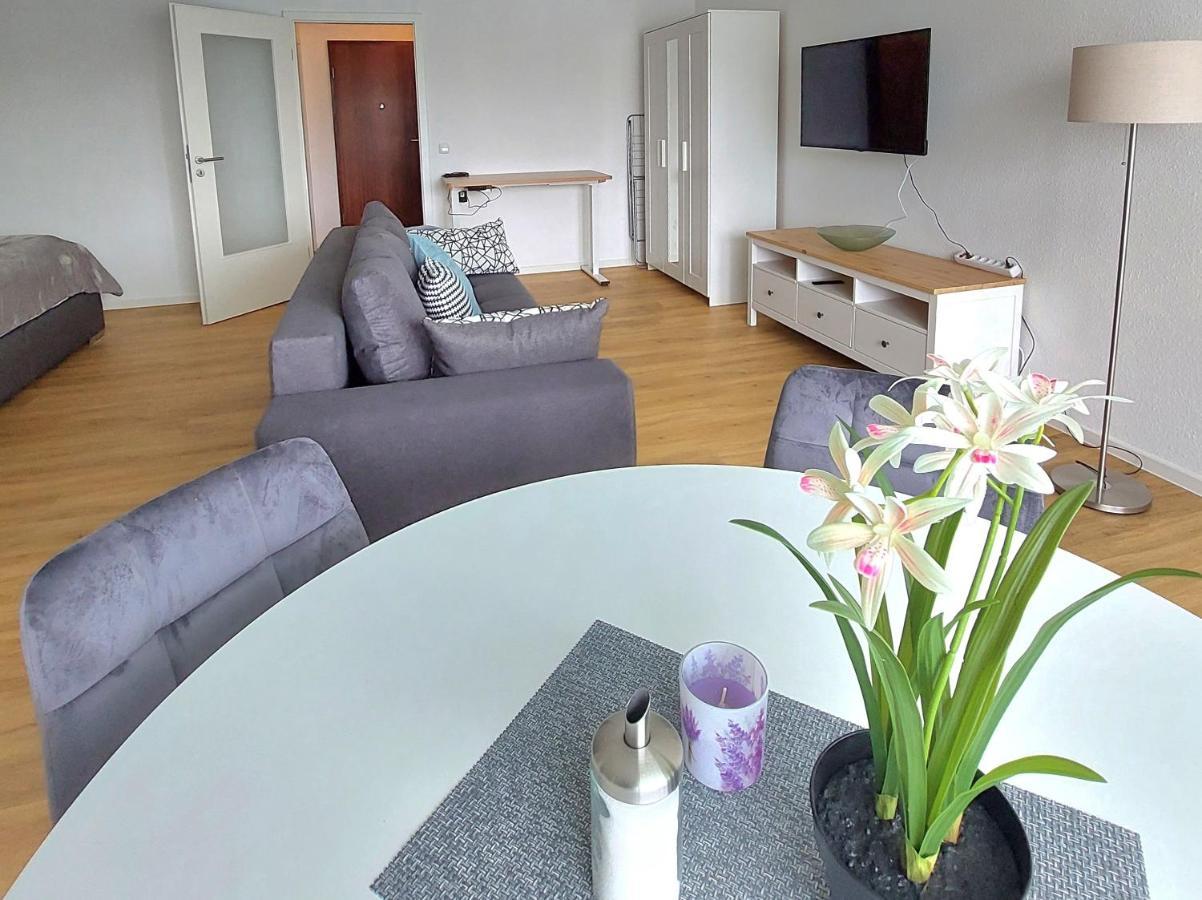 Moderne Wohnung Mit Vollausstattung In Ruhiger Lage, W-Lan Grossrohrsdorf Dış mekan fotoğraf